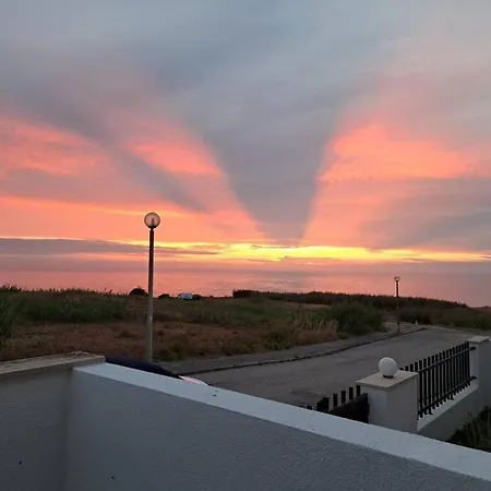 Sunset House Porto De Barcas - 3 & Terrace Semesterbostad Lourinhã